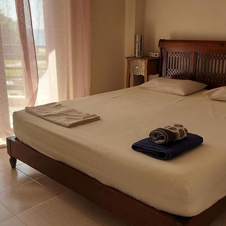 Dolphin 1 Apartment อาร์เตมีดา ภายนอก รูปภาพ